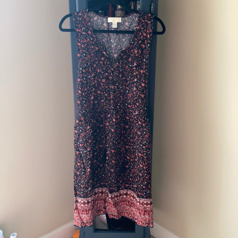 Forever21 Plus - Floral black dress
